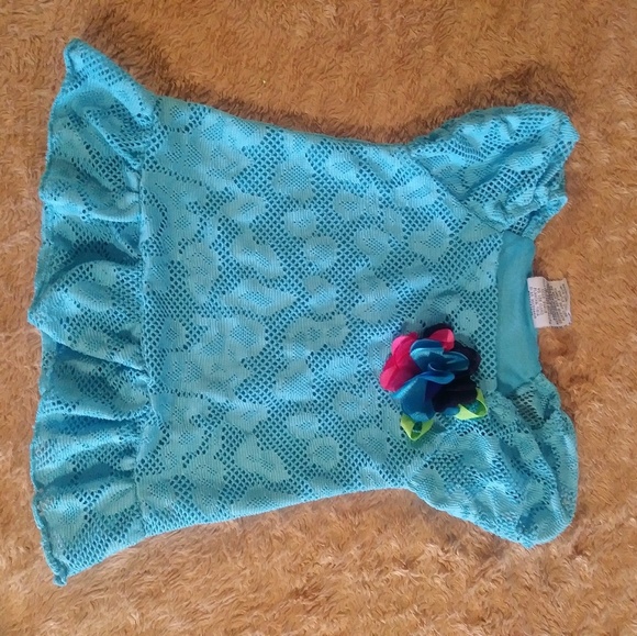 Top - Picture 2 of 3